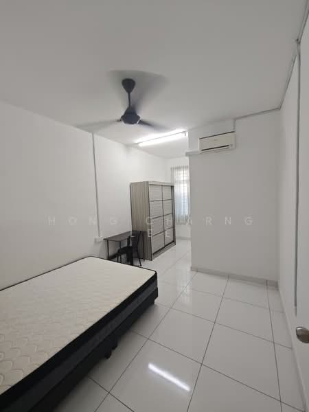Rumah Teres 2 Tingkat untuk Disewa di Johor Bahru (Johor) - Hong Charng Lee - Bedroom - PropertyGuru.com.my