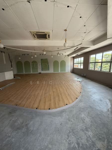 Shop / Office for Rent in Bandar Puncak Alam (Puncak Alam) - Eric Yap - Interior - PropertyGuru.com.my