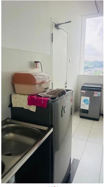 Service Residence for Sale at Skypod Residence - Jeffrey Lau - Interior - PropertyGuru.com.my