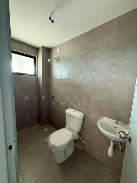 Terraced House for Sale in Alor Setar (Kedah) - Nur Suhaini Ismail - Bathroom - PropertyGuru.com.my
