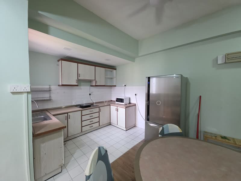 Pangsapuri untuk Disewa di Kempas Apartment - Kelvin Ho - PropertyGuru.com.my