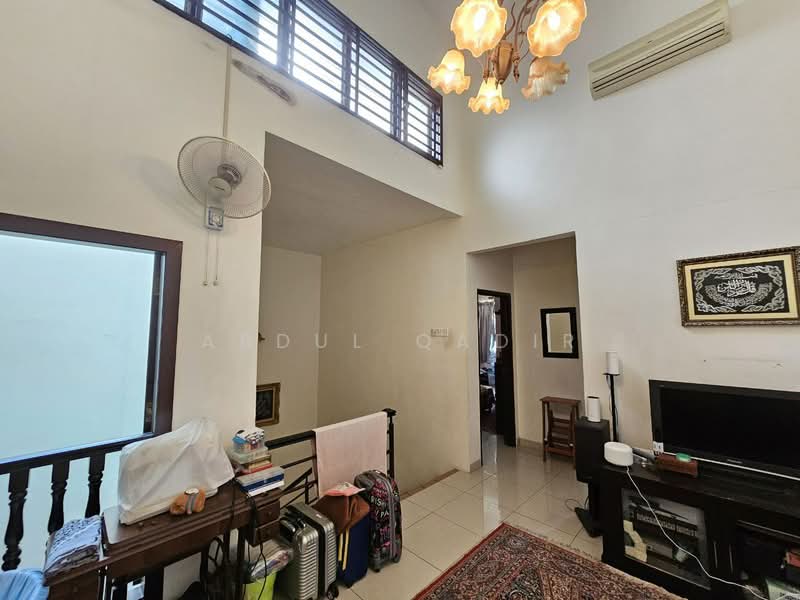 Rumah Teres 2.5 Tingkat untuk Dijual di Taman Dagang Permai (Ampang) - Abdul Qadir - PropertyGuru.com.my