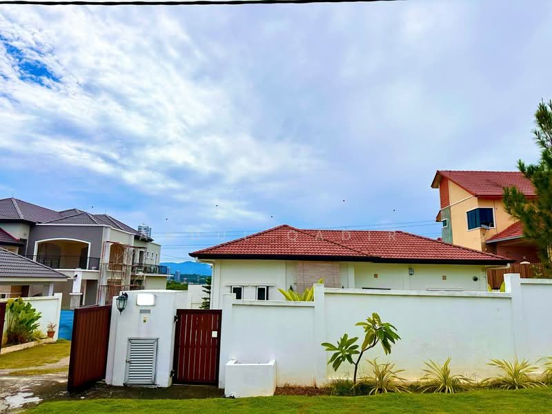 Bungalow House for Sale in Bangi (Selangor) - Abdul Qadir - PropertyGuru.com.my