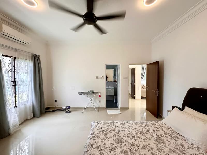 Bungalow House for Sale in Bangi (Selangor) - Abdul Qadir - PropertyGuru.com.my