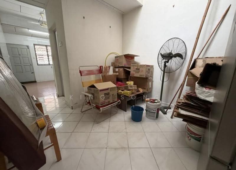 1-storey Terraced House for Sale in Taman Desa Duyong (Duyong) - King Song - Interior - PropertyGuru.com.my
