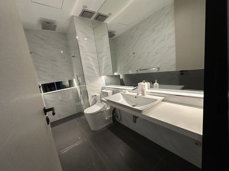 Service Residence for Rent at City of Dreams - Kathryn Lee - Bathroom - PropertyGuru.com.my