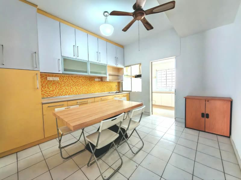 2-storey Terraced House for Sale in Puchong (Selangor) - Eric Foo - Kitchen - PropertyGuru.com.my