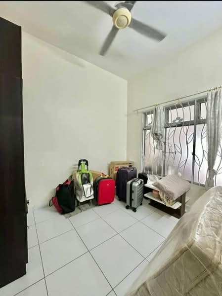 Rumah Teres 2 Tingkat untuk Dijual di Setia Tropika (Johor Bahru) - Daniel Yong - Bedroom - PropertyGuru.com.my
