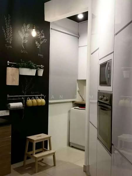 Servis Apartment untuk Disewa di Summerton - Ryan Sim - Kitchen - PropertyGuru.com.my