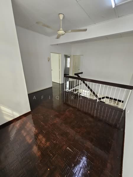 Rumah Teres 2 Tingkat untuk Dijual di Taman Bukit Saga (Shah Alam) - Syafiq Razali - PropertyGuru.com.my