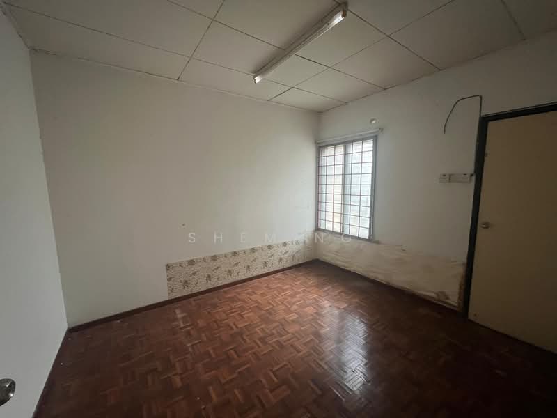 Rumah Teres 2 Tingkat untuk Dijual di Bandar Putra Permai (Seri Kembangan) - Shem Ng - Interior - PropertyGuru.com.my