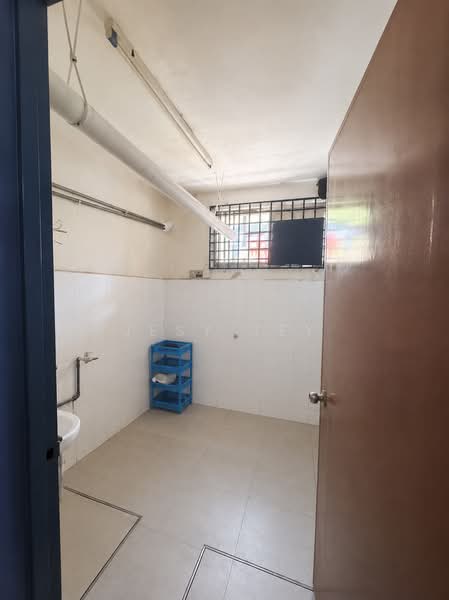 Shop / Office untuk Disewa di Taman Daya (Johor Bahru) - Jesy Tey - Interior - PropertyGuru.com.my