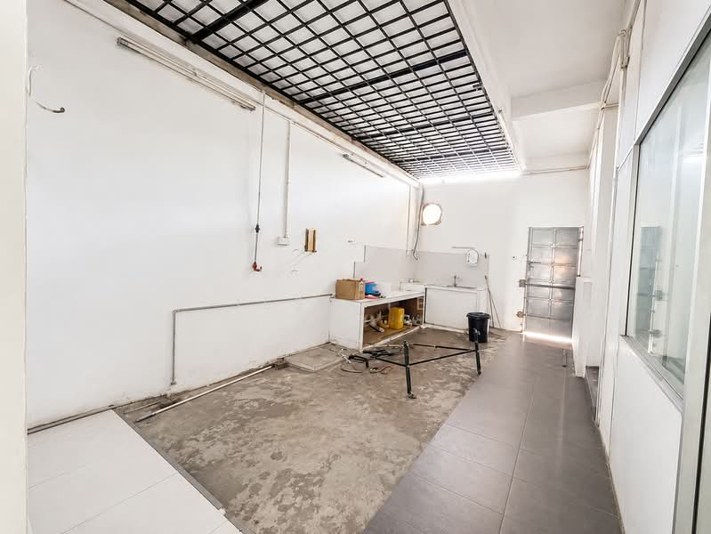 Shop / Office untuk Disewa di Taman Daya (Johor Bahru) - Jesy Tey - Interior - PropertyGuru.com.my