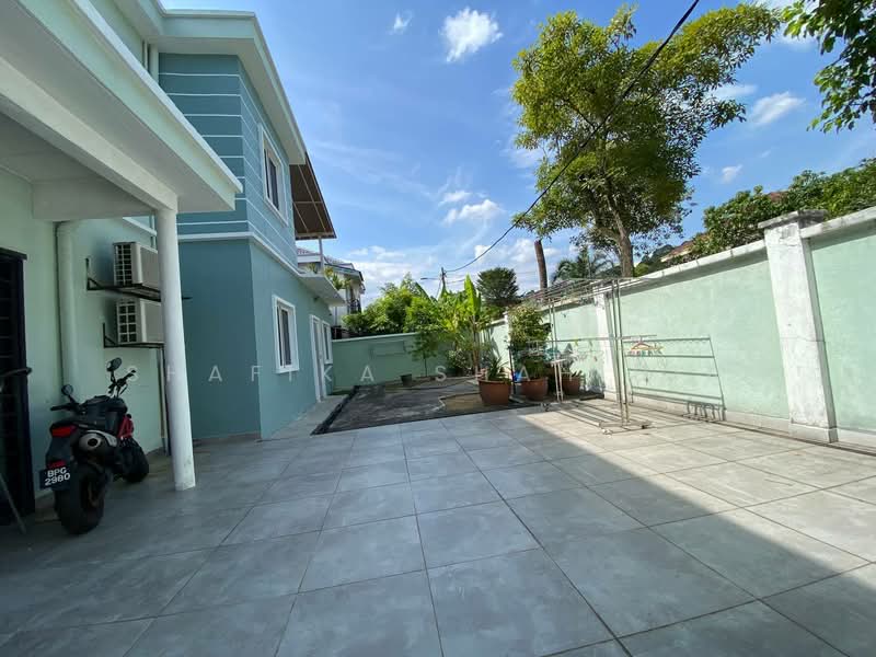 Rumah Teres 2 Tingkat untuk Dijual di Seksyen 7 (Shah Alam) - Shafika Shahidin - Exterior - PropertyGuru.com.my