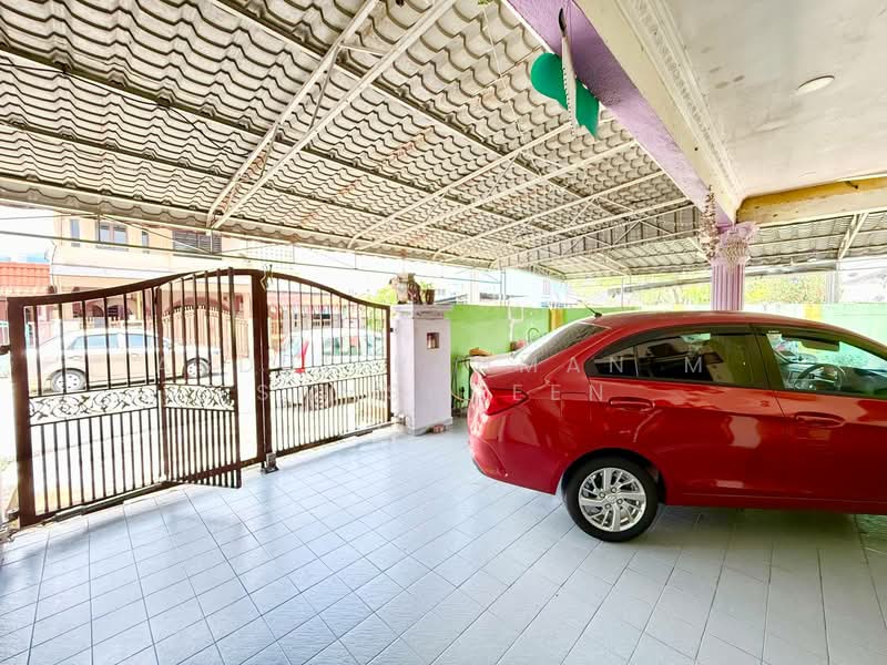 Rumah Teres 1 Tingkat untuk Dijual di Petaling Jaya (Selangor) - Abdul Rahman M Samsudeen - Exterior - PropertyGuru.com.my