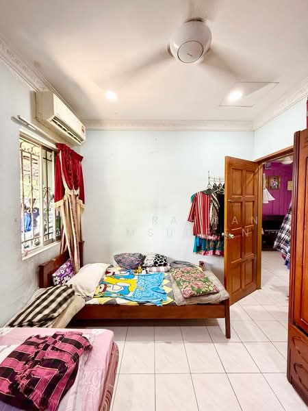 Rumah Teres 1 Tingkat untuk Dijual di Petaling Jaya (Selangor) - Abdul Rahman M Samsudeen - Bedroom - PropertyGuru.com.my