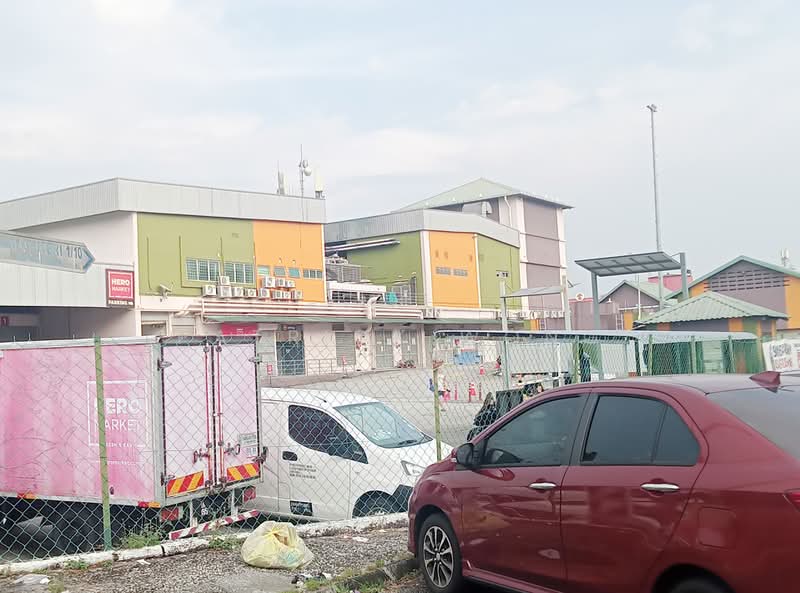 Shop / Office for Rent in Bandar Puteri Puchong (Puchong) - Patrick Wong - Exterior - PropertyGuru.com.my