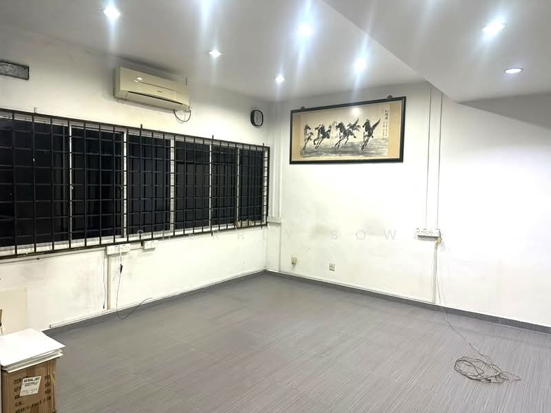 Factory for Rent in Taman Tan Sri Yaacob (Johor Bahru) - Sherrly Sow - Interior - PropertyGuru.com.my
