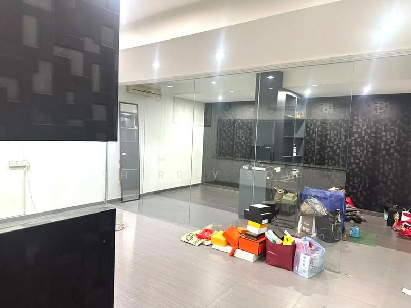 Factory for Rent in Taman Tan Sri Yaacob (Johor Bahru) - Sherrly Sow - Interior - PropertyGuru.com.my