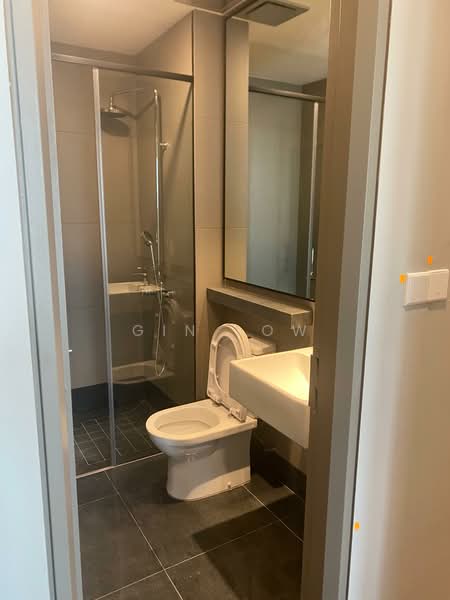 Service Residence for Sale at Bloomsvale Menara Vista Petaling - Gin Low - Bathroom - PropertyGuru.com.my