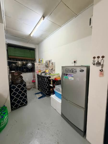 Flat for Sale at Rumah Pangsa Permas Jaya - Daniel Yong - Kitchen - PropertyGuru.com.my