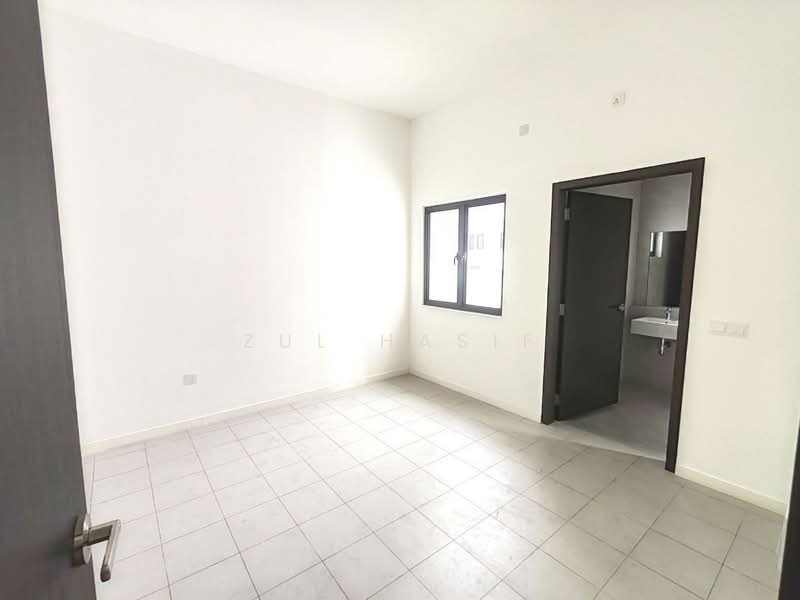 2-storey Terraced House for Sale in Sepang (Selangor) - Zul Hasif - PropertyGuru.com.my