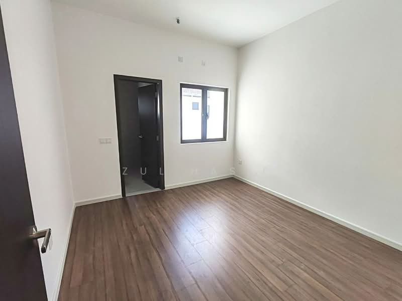 2-storey Terraced House for Sale in Sepang (Selangor) - Zul Hasif - PropertyGuru.com.my