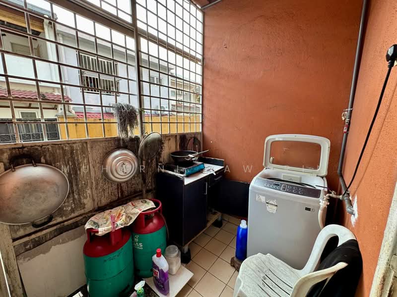 2-storey Terraced House for Sale in Cahaya Heights (Shah Alam) - muharni sawarin - Balcony - PropertyGuru.com.my