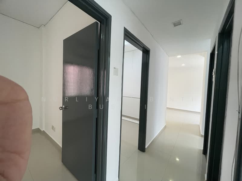 Apartment for Sale at Desa Mutiara - Nurliyana Binti Busari - Corridor - PropertyGuru.com.my