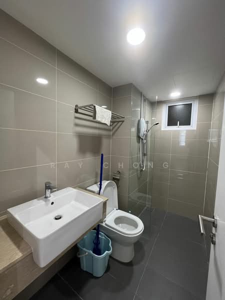 Servis Apartment untuk Disewa di The Annex - Ray Chong - Bathroom - PropertyGuru.com.my
