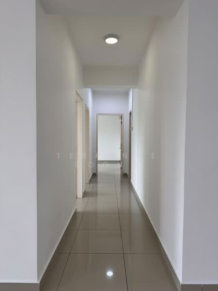 Apartment for Rent at Idaman Residence - Terrance Soong - Corridor - PropertyGuru.com.my
