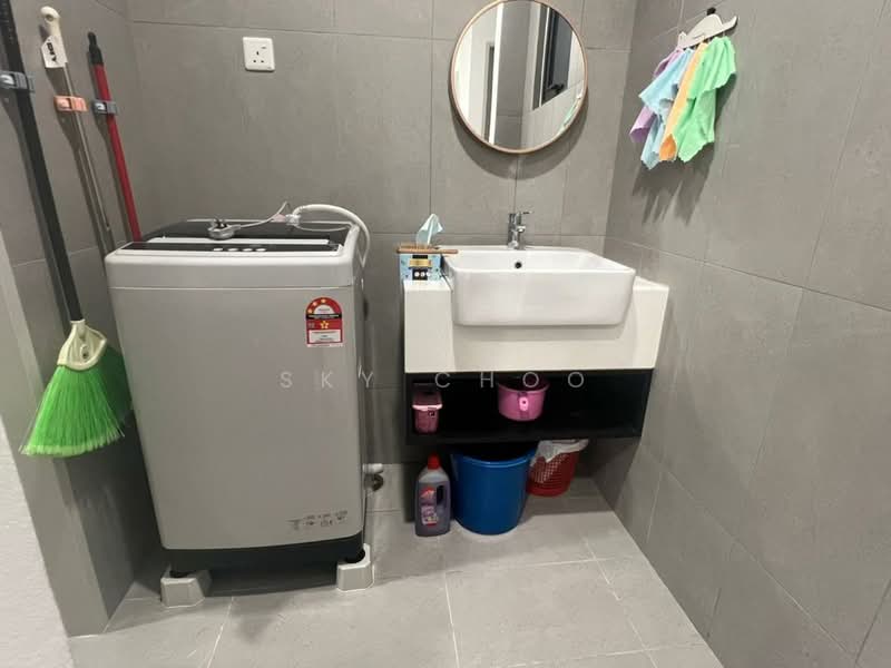 Servis Apartment untuk Disewa di YOLO Signature Suites - Sky Choo - Bathroom - PropertyGuru.com.my