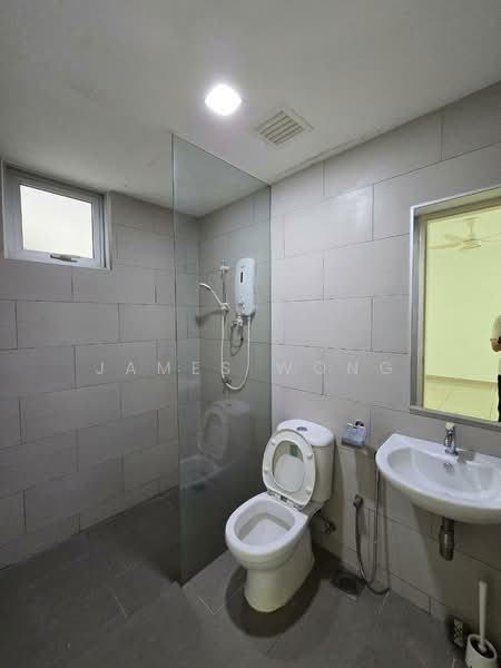 Kondominium untuk Disewa di Nadayu63 - James Wong - Bathroom - PropertyGuru.com.my