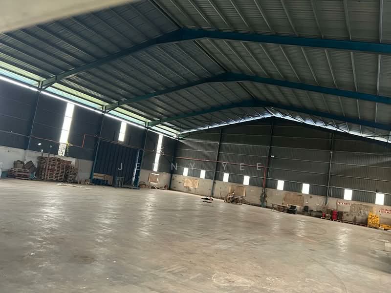 Warehouse for Rent in Kampung Baru Sungai Buloh (Sungai Buloh) - Jenny Yee - Interior - PropertyGuru.com.my