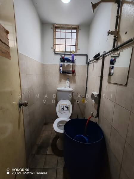 Kedai untuk Disewa di Ampang (Selangor) - Ahmad Gadafi Md Nor - Bathroom - PropertyGuru.com.my