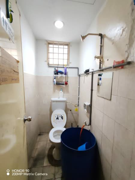 Kedai untuk Disewa di Ampang (Selangor) - Ahmad Gadafi Md Nor - Bathroom - PropertyGuru.com.my