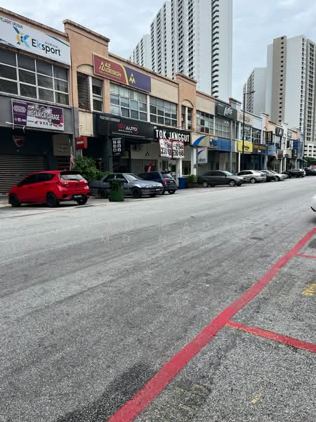 Kedai untuk Disewa di Ampang (Selangor) - Ahmad Gadafi Md Nor - Exterior - PropertyGuru.com.my