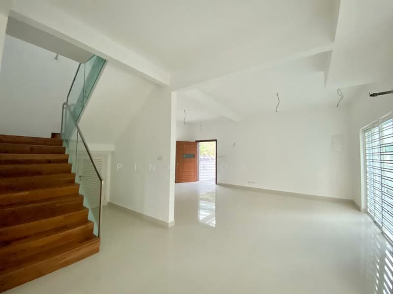 Semi-Detached House for Sale in Minden Heights (Gelugor) - Ping Koay - Living Room - PropertyGuru.com.my