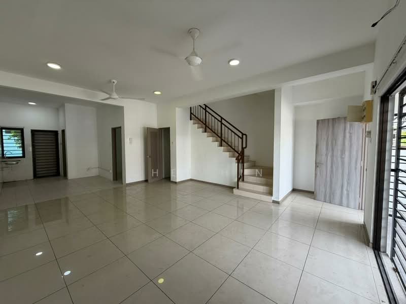 Terraced House for Sale in Kuala Selangor (Selangor) - Chee Hin - Living Room - PropertyGuru.com.my