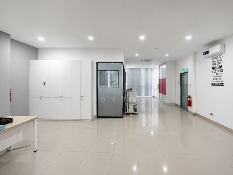 Tanah Komersial untuk Disewa di Taman Perindustrian Meranti Perdana (Puchong) - Amy Oktavia - Corridor - PropertyGuru.com.my
