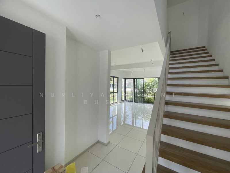 Terraced House for Sale in Shah Alam (Selangor) - Nurliyana Binti Busari - Entrance - PropertyGuru.com.my