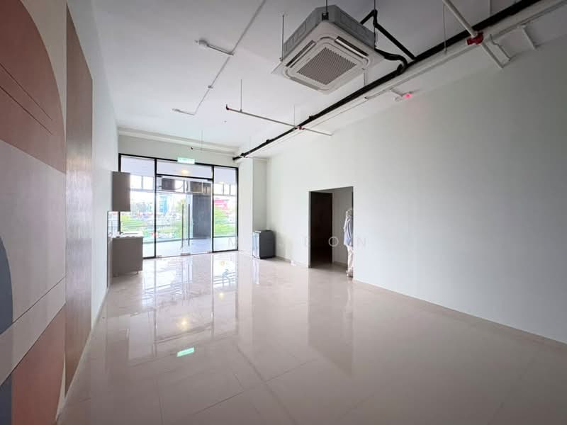 Retail Office for Rent in Shah Alam (Selangor) - Lim Jeon - Interior - PropertyGuru.com.my