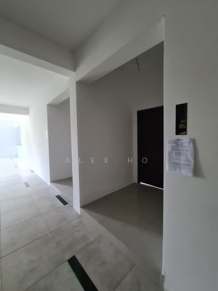 Condominium for Sale at Glisten Hill @ Juru - Alex Ho - Corridor - PropertyGuru.com.my