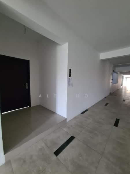 Condominium for Sale at Glisten Hill @ Juru - Alex Ho - Corridor - PropertyGuru.com.my