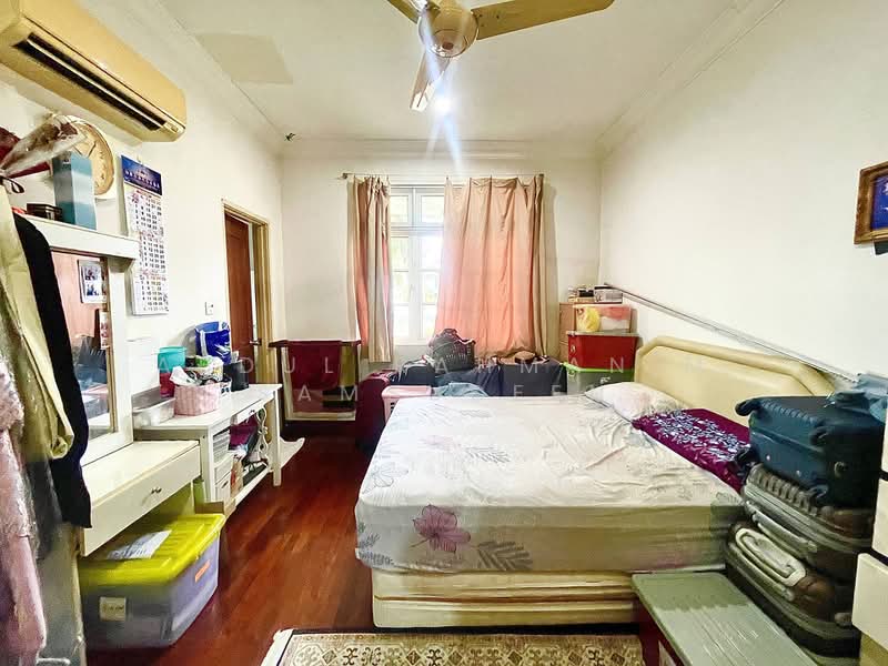 Rumah Teres 2 Tingkat untuk Dijual di Perdana Lakeview East (Cyberjaya) - Abdul Rahman M Samsudeen - Bedroom - PropertyGuru.com.my