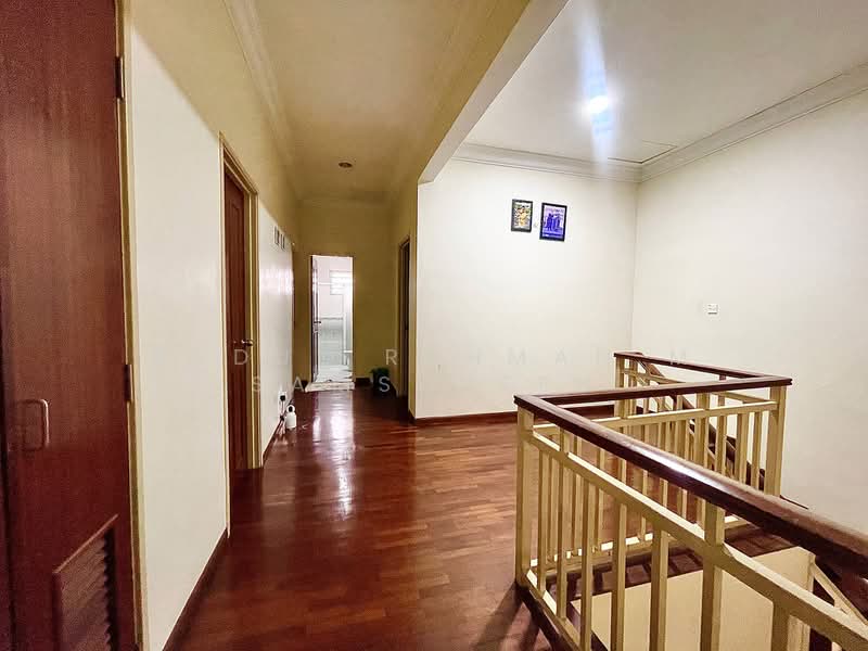 Rumah Teres 2 Tingkat untuk Dijual di Perdana Lakeview East (Cyberjaya) - Abdul Rahman M Samsudeen - Corridor - PropertyGuru.com.my