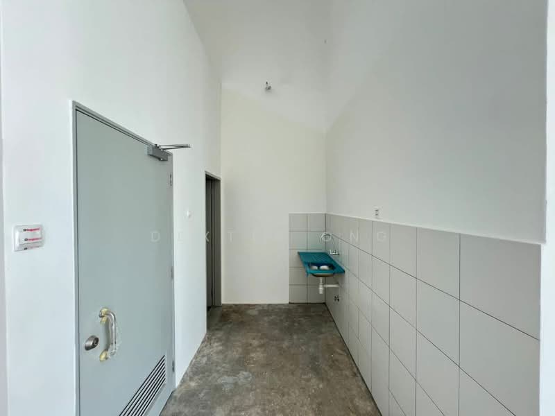 Semi-D Factory for Rent in Novus Business Park Glenmarie (Shah Alam) - Dexter Ong - Interior - PropertyGuru.com.my