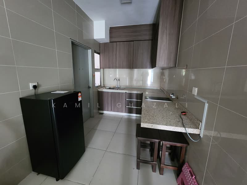 Kondominium untuk Dijual di Saujana Aster - Kamil Ghazali - Kitchen - PropertyGuru.com.my