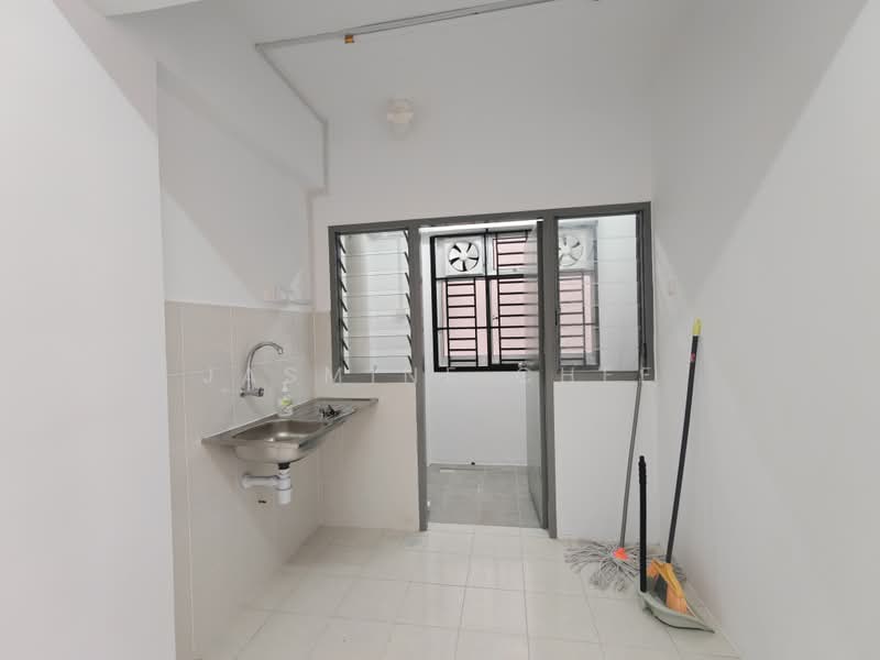 Flat for Rent at PANGSAPURI CENDERA 2 - Jasmine Chee - PropertyGuru.com.my