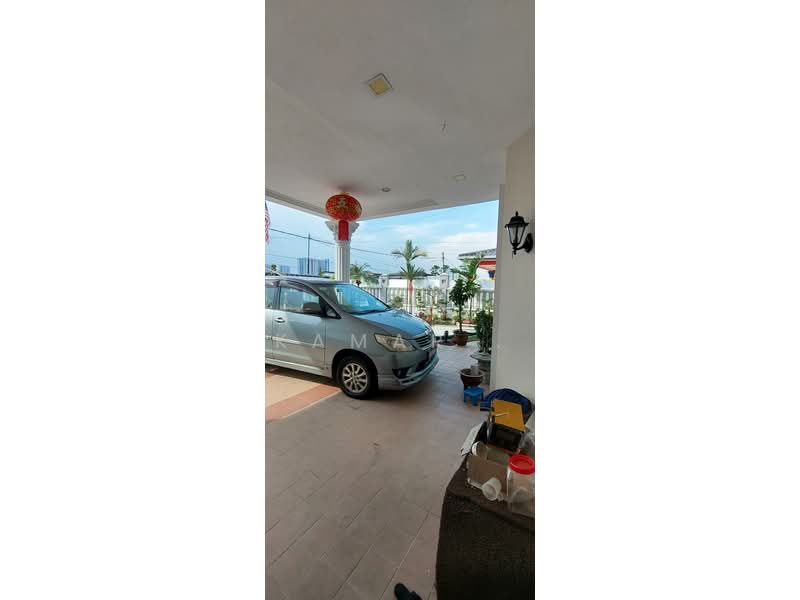 Rumah Berkembar untuk Dijual di Taman Suria (Johor Bahru) - Kamar . - PropertyGuru.com.my